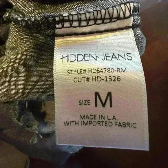 Hidden Romper Women (M14) - Picture 9 of 9